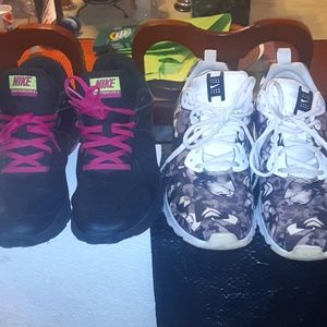 2Pairs of Nikes Deal!!!!!